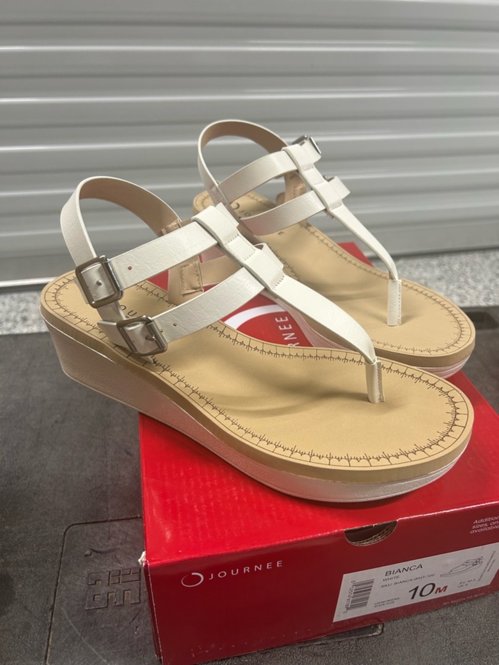 Journee Collection Bianca White Wedge Thong Sandals Size 10